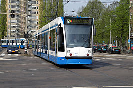 GVB 2094 op lijn 12 op het Victorieplein.