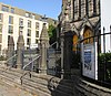 Gates of St Thomas' Church.jpg