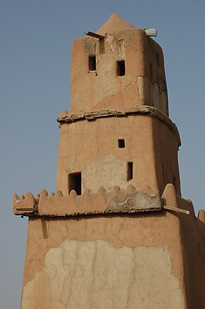 Минарет Гобирау, относящийся к мечети, построенной в XVIII веке.