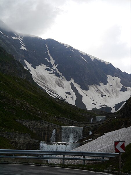 File:Großglockner-Hochalpenstraße 37.JPG