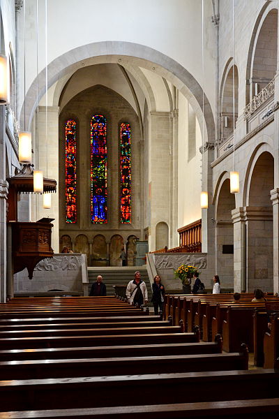 File:Grossmünster - Innenansicht 2012-09-26 15-43-28.JPG