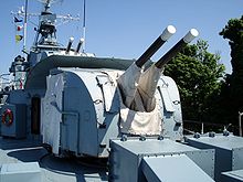 Twin QF 4-inch Mk XVI naval guns of HMCS Haida