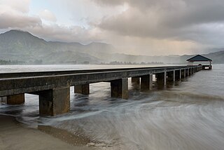 <span class="mw-page-title-main">Hanalei Bay</span> Bay on Kauaʻi, Hawaii