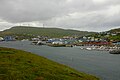 * Nomination: Havøysund with the wind turbines on Havøya seen from Fastlandssida. --Frankemann 11:17, 20 December 2020 (UTC) * * Review needed