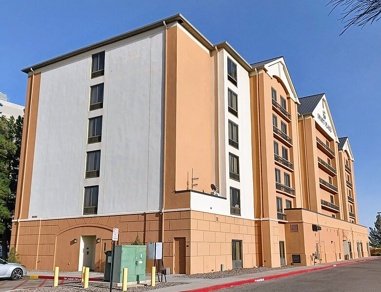 File:Hyatt Place El Paso Airport 2022-05-29.jpg