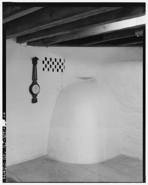 File:INTERIOR VIEW, BASEMENT, LOOKING NORTHEAST TO BAKE OVEN - Trent House, 15 Market Street (changed from 539 South Warren Street), Trenton, Mercer County, NJ HABS NJ,11-TRET,6-26.tif