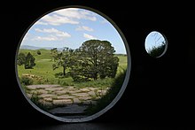 Décor d'un trou de hobbit utilisé pour les films de Peter Jackson