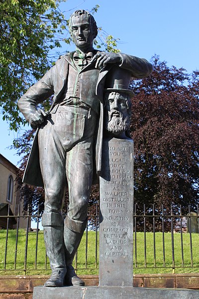 File:Johnnie Walker statue, Kilmarnock, Scotland.jpg