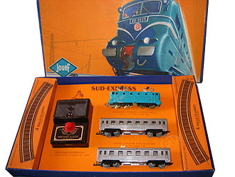 The first Jouef electric train in HO scale, 1955 Jouef sudex.jpg