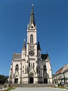 Εκκλησία Ιερής Καρδιάς, Κιούζεγκ, Ουγγαρία, 1892-1894