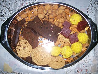 <span class="mw-page-title-main">Kuswar</span> Christmas goodies prepared by Konkani Christians