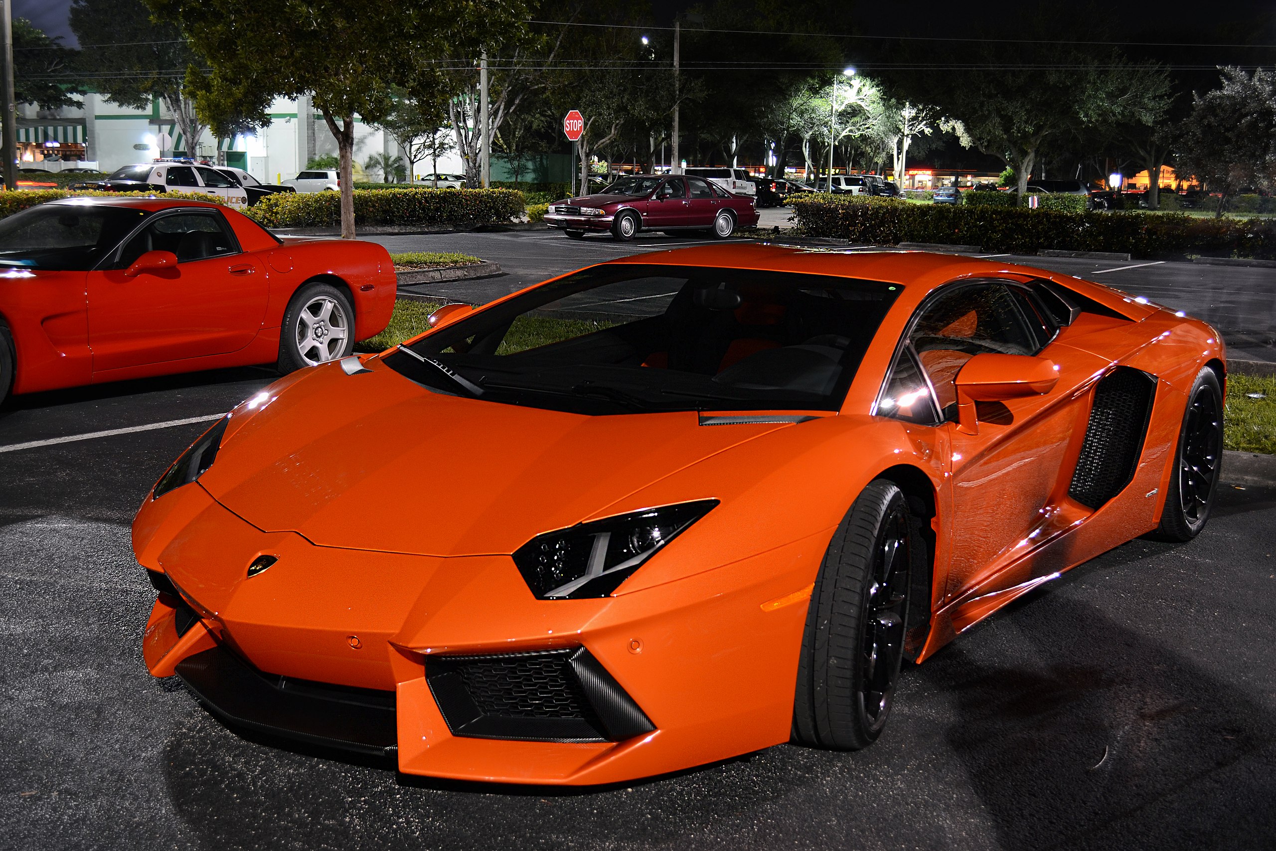 Lamborghini Aventador - Wikipedia