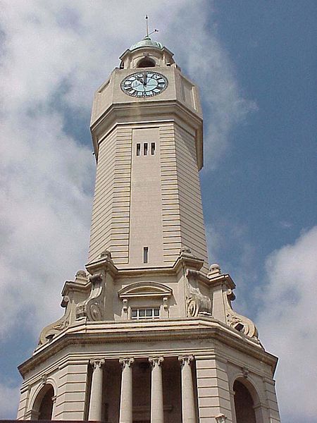 File:Legislatura de la Ciudad de Buenos Aires - Torre de la Legislatura (3).jpg