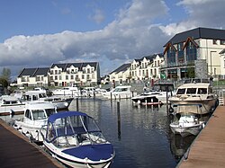 Marina da vila de Leitrim