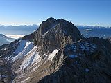 Blick von der Partenkirchener Dreitorspitze auf die Leutascher Dreitorspitze