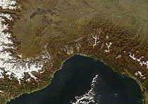 Liguria dal satellite.jpg
