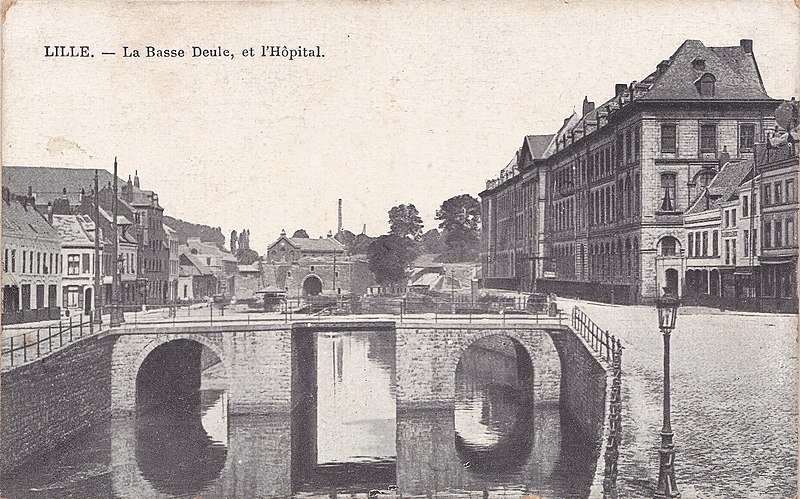 File:Lille. – La Basse-Deûle, et l'Hôpital.jpg