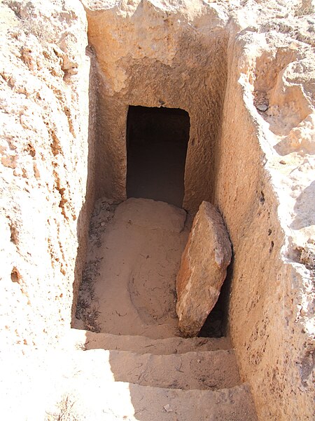 File:Makronissos Tombs in Ayia Napa 03.JPG