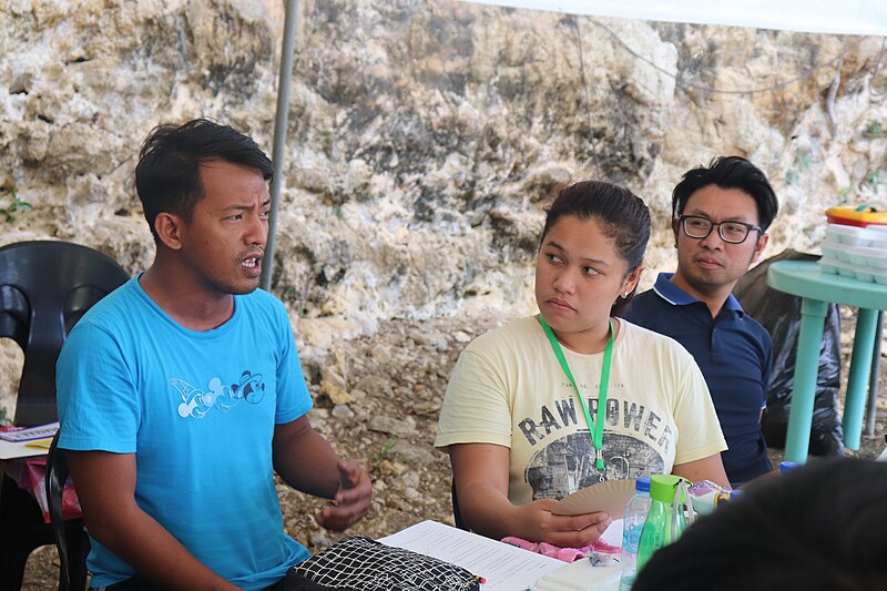 File:Marvin Aquino at Saringsing Bikol Writers Workshop 2019.jpg