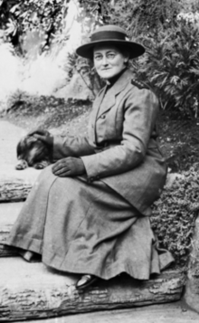 Matron Ethel Gray, 1918. (obrezana) .png