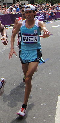 میگل بارزولا (آرژانتین) - Marathon Mens London 2012.jpg