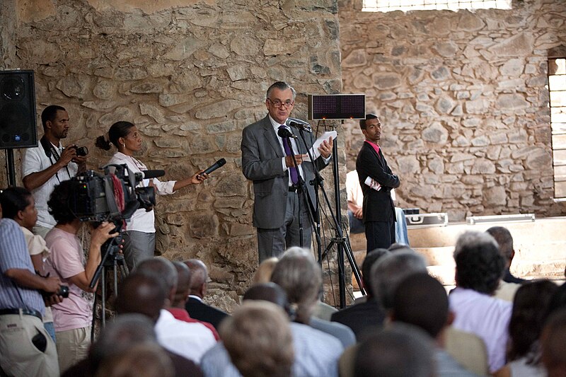 File:Ministério da Cultura - Entrega do Diploma que reconhece a Cidade Velha da Ribeira Grande de Santiago como Patrimônio Cultural da Humanidade (10).jpg