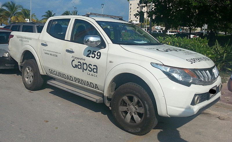 File:Mitsubishi L200 Crew Cab Gapsa.jpg