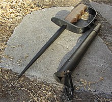 Model1917 knuckle duster.jpg