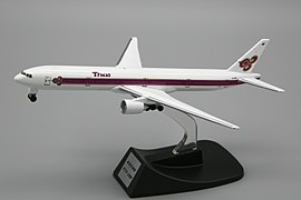B777-300 THAI AIRWAYS HS-TKD02