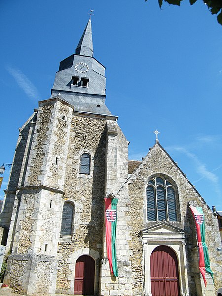 File:Montmirail, Sarthe,, Fr, église.JPG