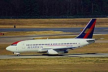 A hybrid Aviateca/TACA Boeing 737-200 in the late 90s livery, photographed in January 1999