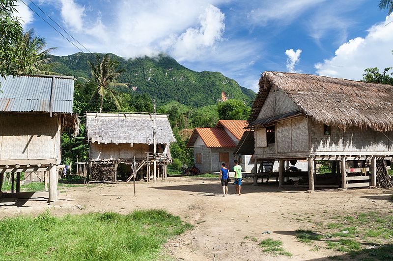 File:Na Luang village(5).jpg