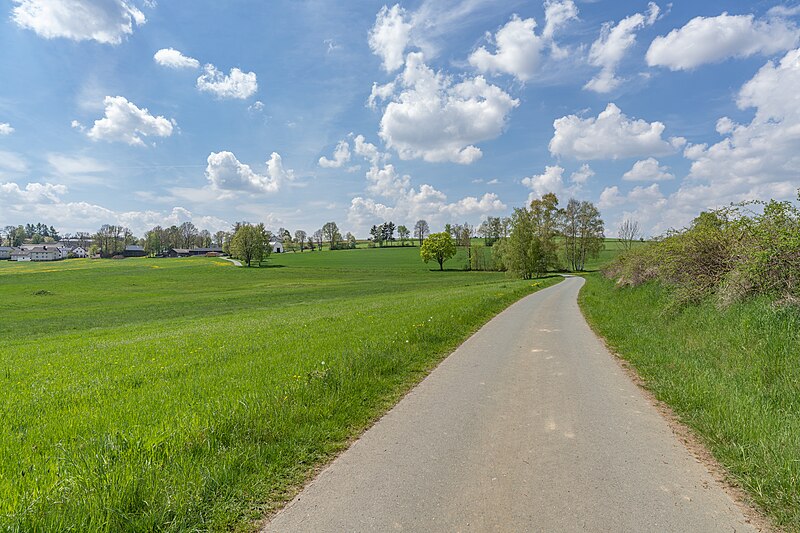 File:Natur am Untreusee und Eppenreuth 20220510 HOF01596.jpg