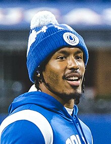 Nick Cross Colts-Commanders OCT2022 (cropped).jpg