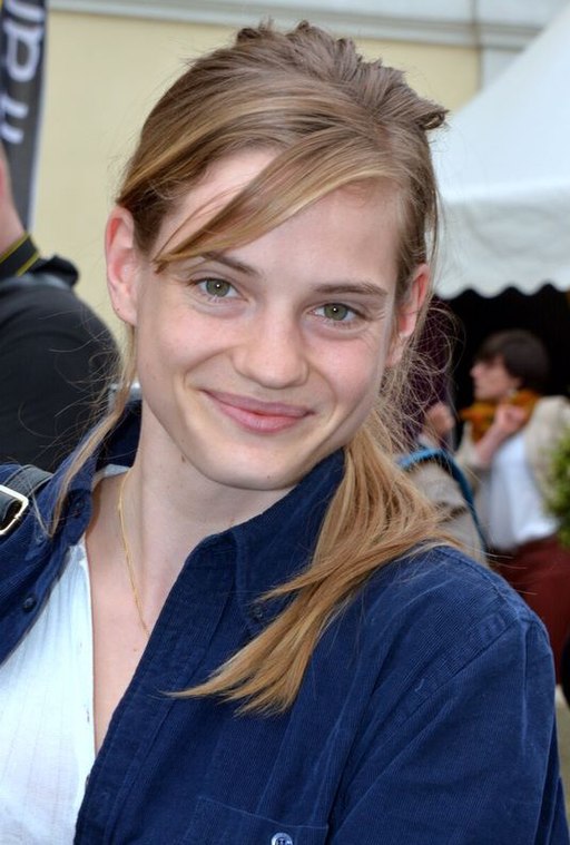 Noémie Schmidt Cabourg 2016