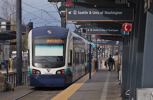 A Link light rail train on 1 Line in Seattle