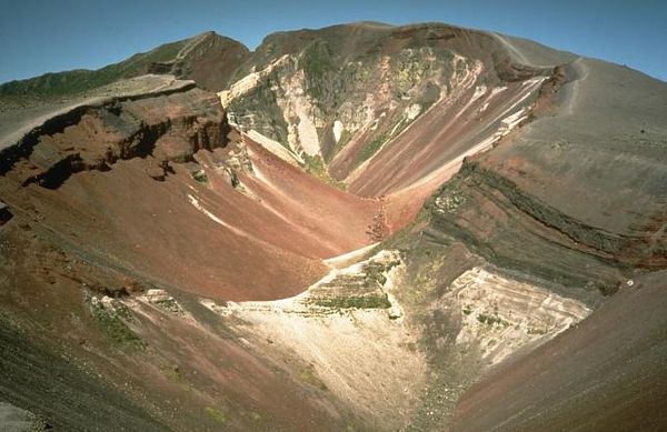 Fissure formed during the 1886 eruption