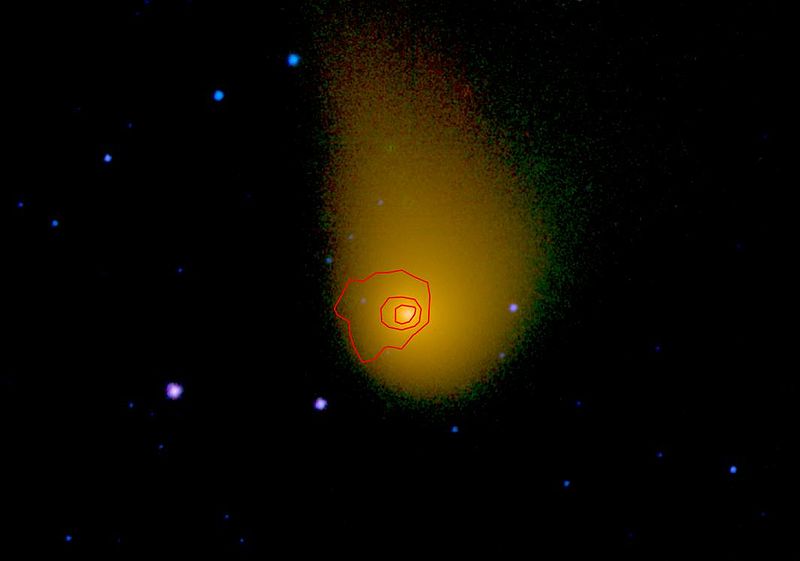Archivo:PIA20119-CometChristensen-C2006W3-CO2-WISE-20100420.jpg