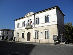 Palazzina municipale (Guarda Veneta).JPG