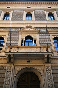 Palazzo Turati, Milano, veduta prospettica della facciata.jpg