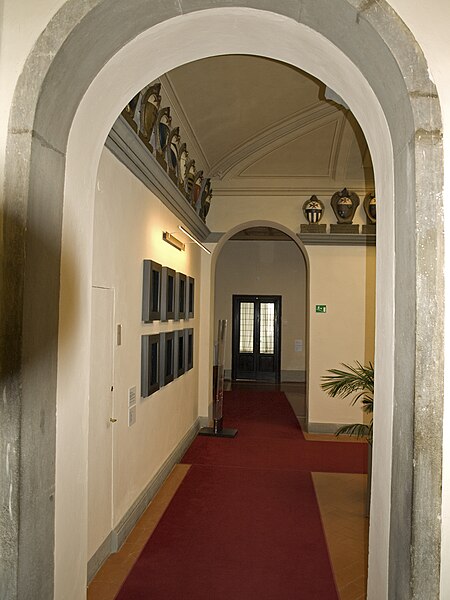 File:Palazzo della Carovana - 11.jpg