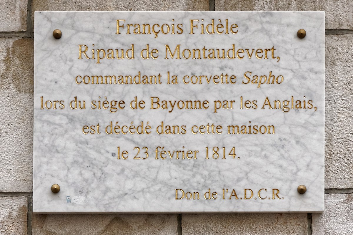File Plaque A La Memoire De Francois Fidele Ripaud De Montaudevert A Bayonne Jpg Wikimedia Commons