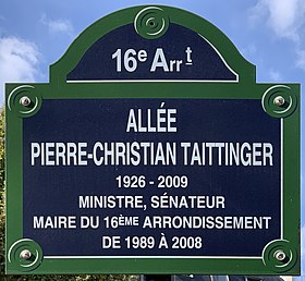 Voir la plaque.