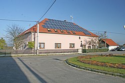 Centre of Poběžovice u Holic