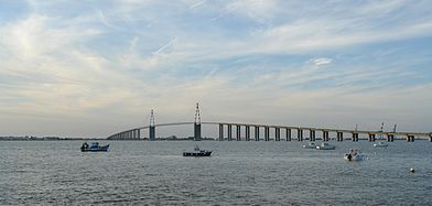 El puente visto desde St-Brévin