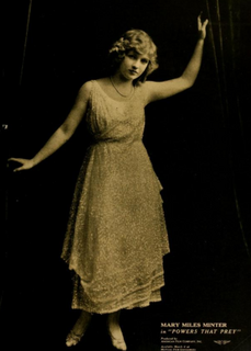 <i>Powers That Prey</i> 1918 film by Henry King