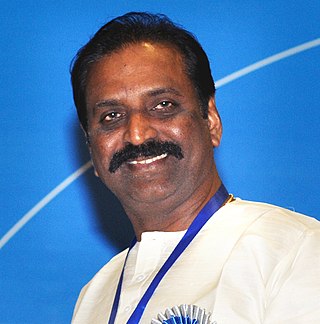 <span class="mw-page-title-main">Vairamuthu</span> Indian film lyricist, poet, and novelist