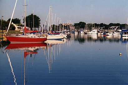 How to get to Mamaroneck Harbor with public transit - About the place