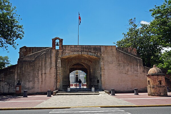 Puerta del Conde, Ciudad Colonial Santo Domingo, Dominican Republic.