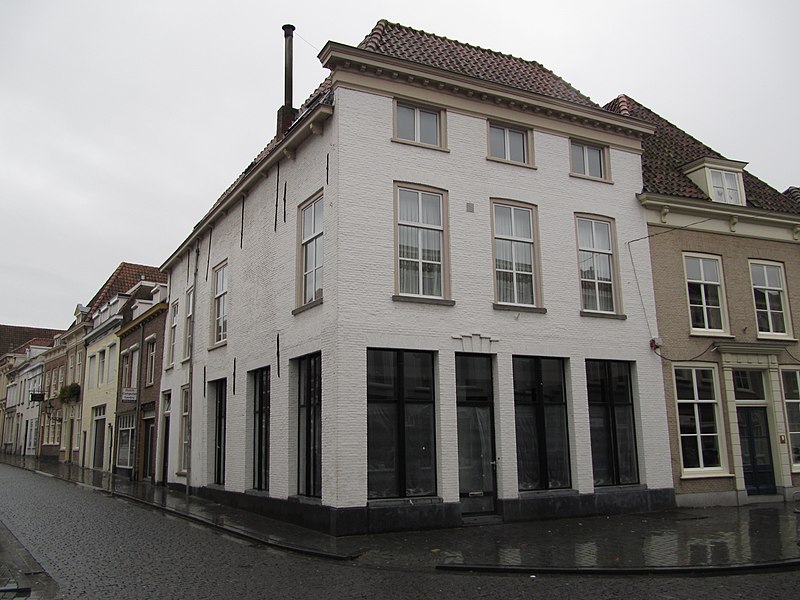 File:RM9187 Bergen op Zoom - Lievevrouwestraat 7.jpg